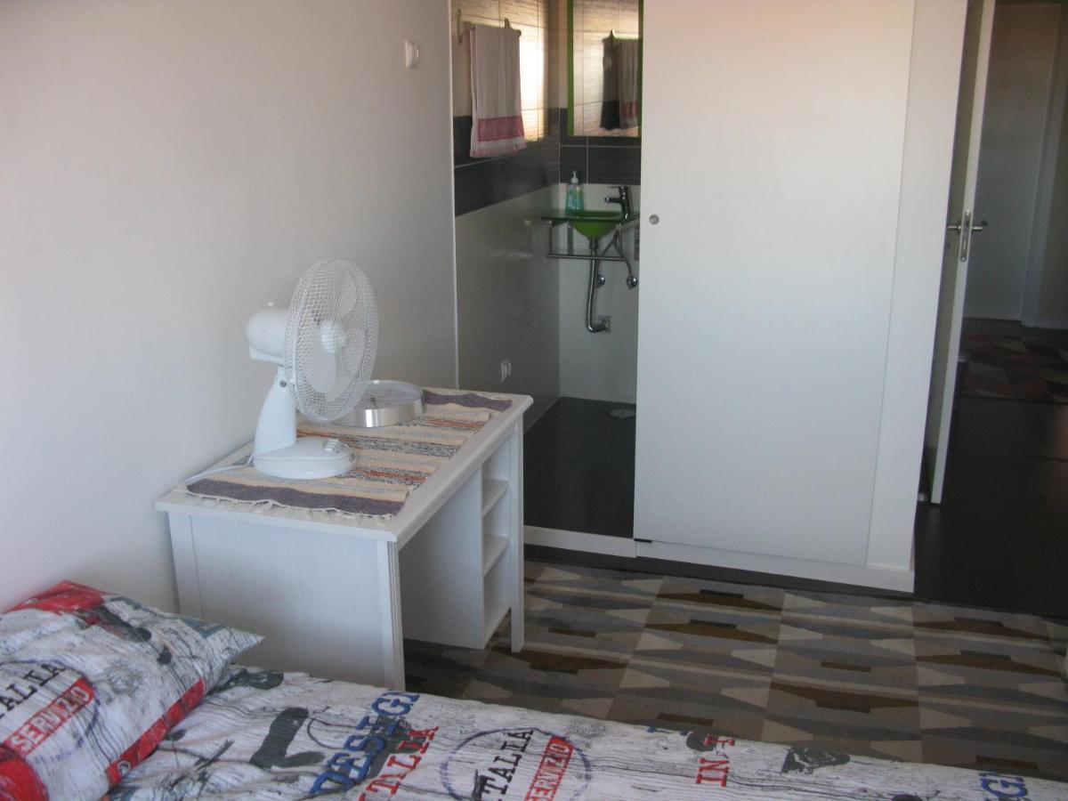 Anthony'S Place Almada Exterior foto